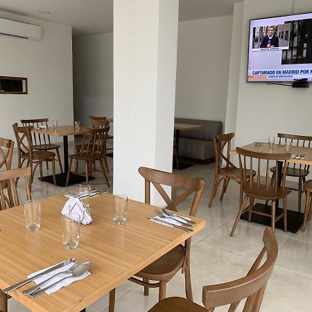 Hotel Metropolitano Plaza Вальедупар Экстерьер фото